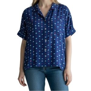 LuLaRoe Amy Top Red White & Blue Stars and Stripes Short Sleeve NWT